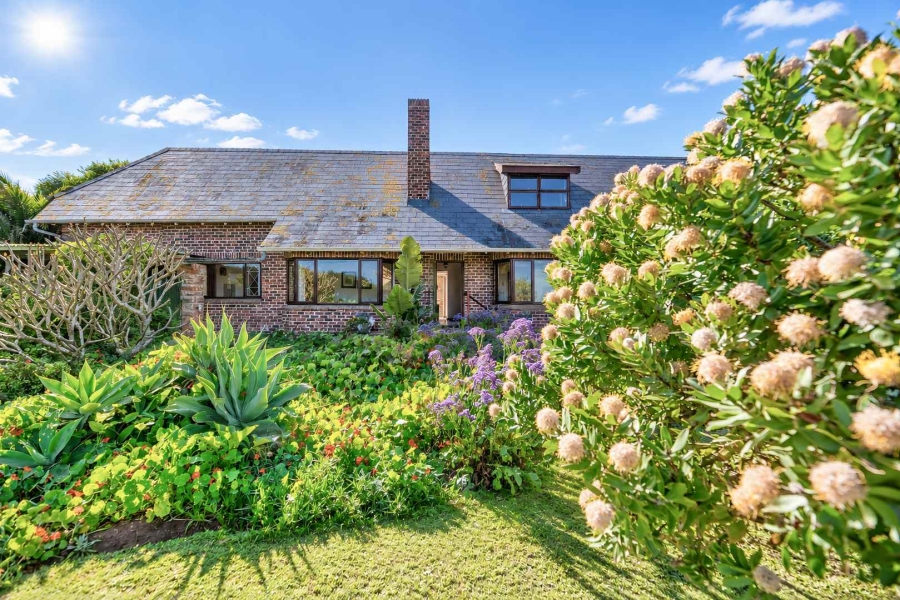 4 Bedroom Property for Sale in Westcliff Western Cape